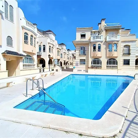 Amazing Penthouse On The Beach, Sea Views, Wifi, Airconditioning And Parking Appartement