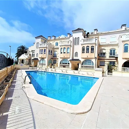 Amazing Penthouse On The Beach, Sea Views, Wifi, Airconditioning And Parking Appartement Torrevieja