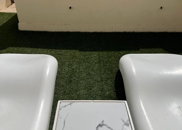 Appartement Amazing Penthouse On The Beach, Sea Views, Wifi, Airconditioning And Parking