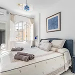 Amazing Penthouse On The Beach, Sea Views, Wifi, Airconditioning And Parking