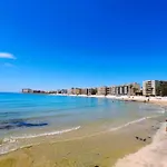 Apartment Amazing Penthouse On The Beach, Sea Views, Wifi, Airconditioning And Parking