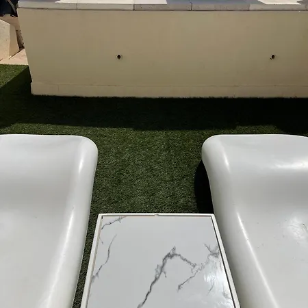 Apartment Amazing Penthouse On The Beach, Sea Views, Wifi, Airconditioning And Parking