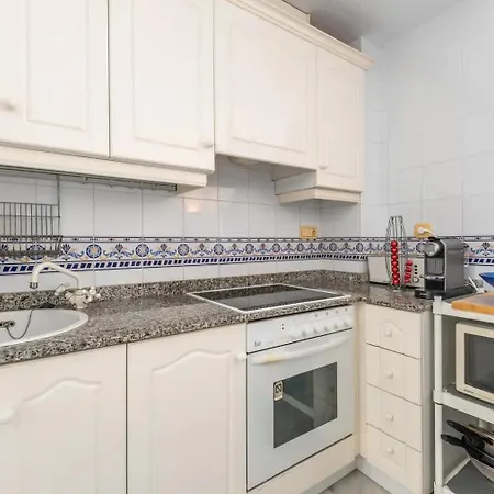 Amazing Penthouse On The Beach, Sea Views, Wifi, Airconditioning And Parking Apartamento
